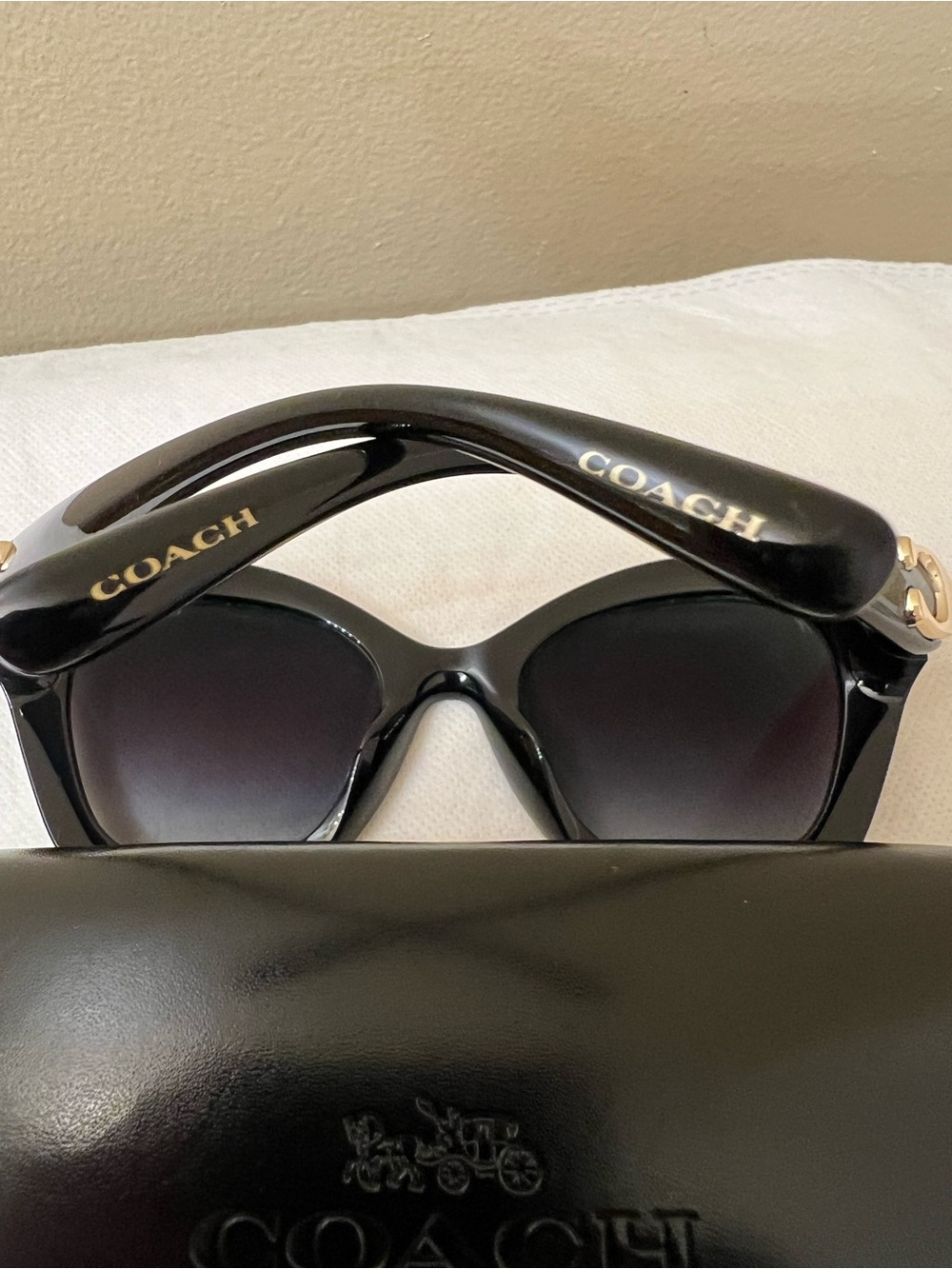 Coach Cat-Eye Sunglasses w Receipt nwt - Picture 6 of 13